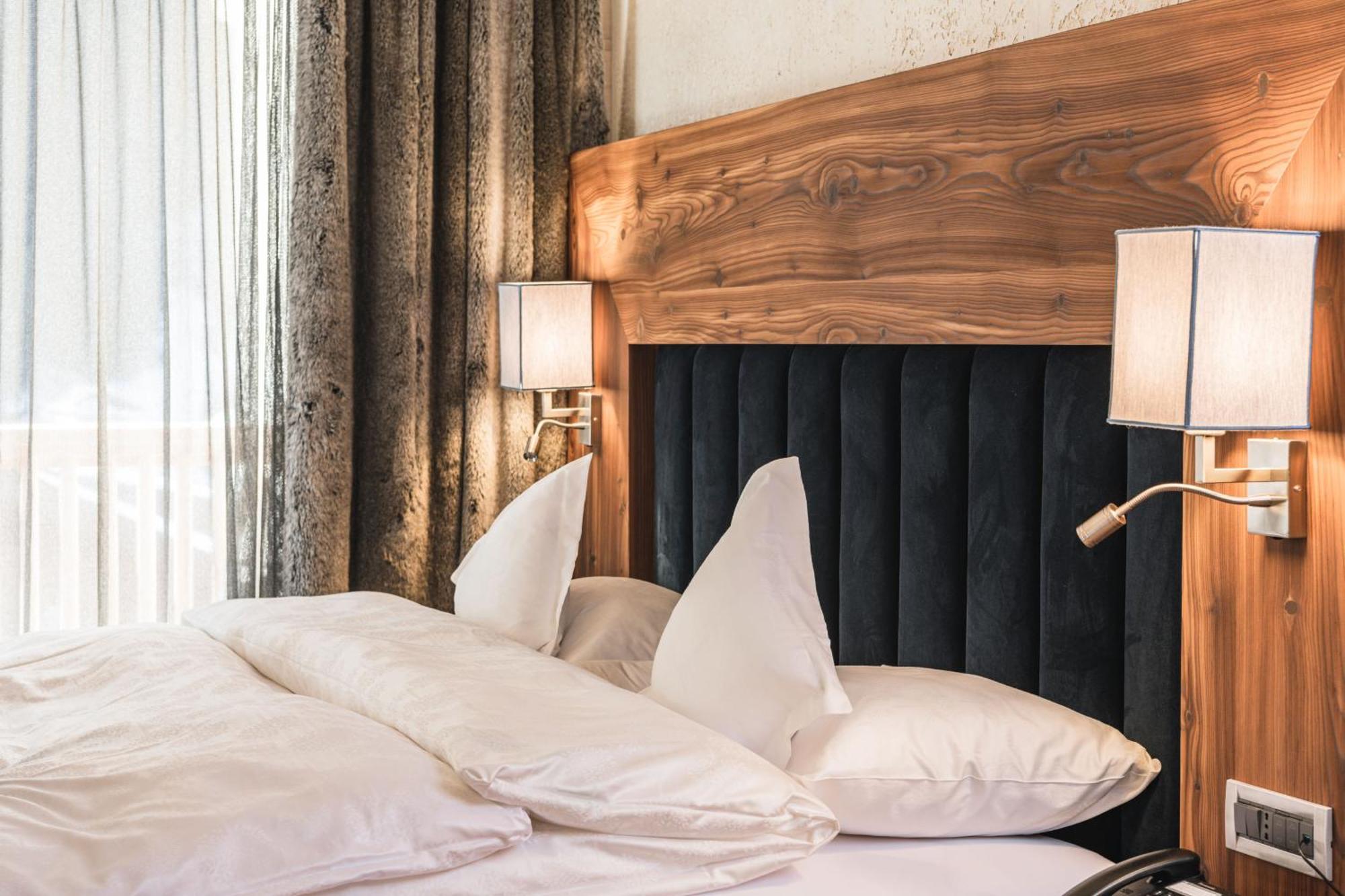 Hotel Portillo Dolomites 1966' 塞尔瓦迪加尔代纳山谷 客房 照片