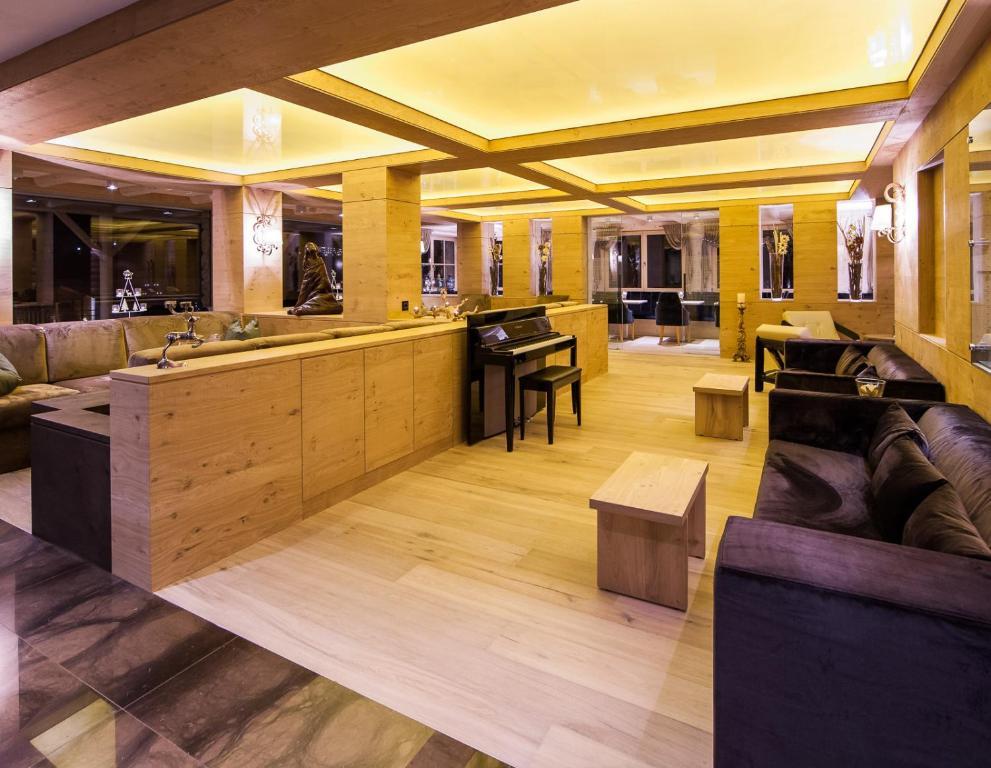 Hotel Portillo Dolomites 1966' 塞尔瓦迪加尔代纳山谷 外观 照片
