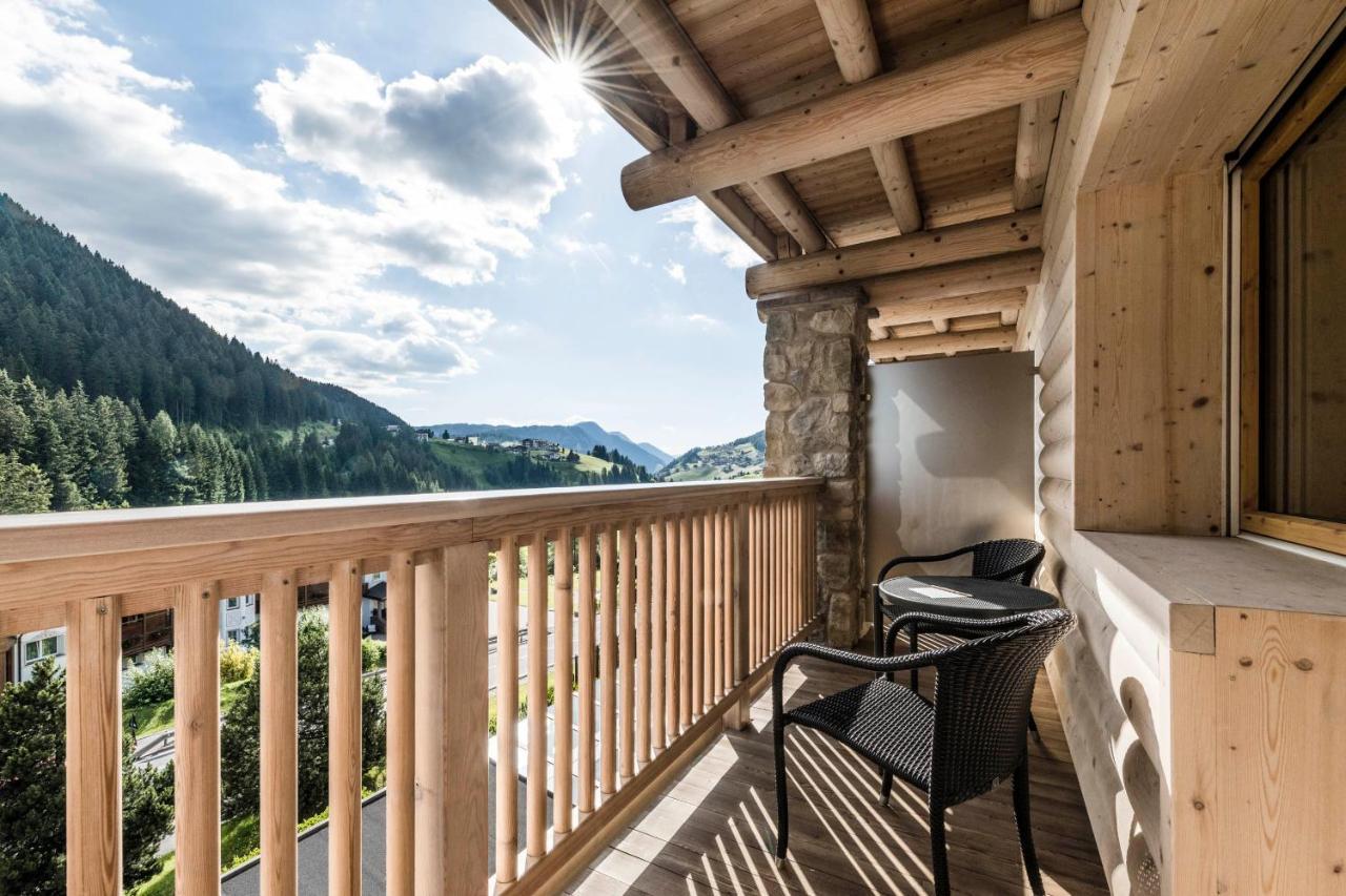 Hotel Portillo Dolomites 1966' 塞尔瓦迪加尔代纳山谷 外观 照片